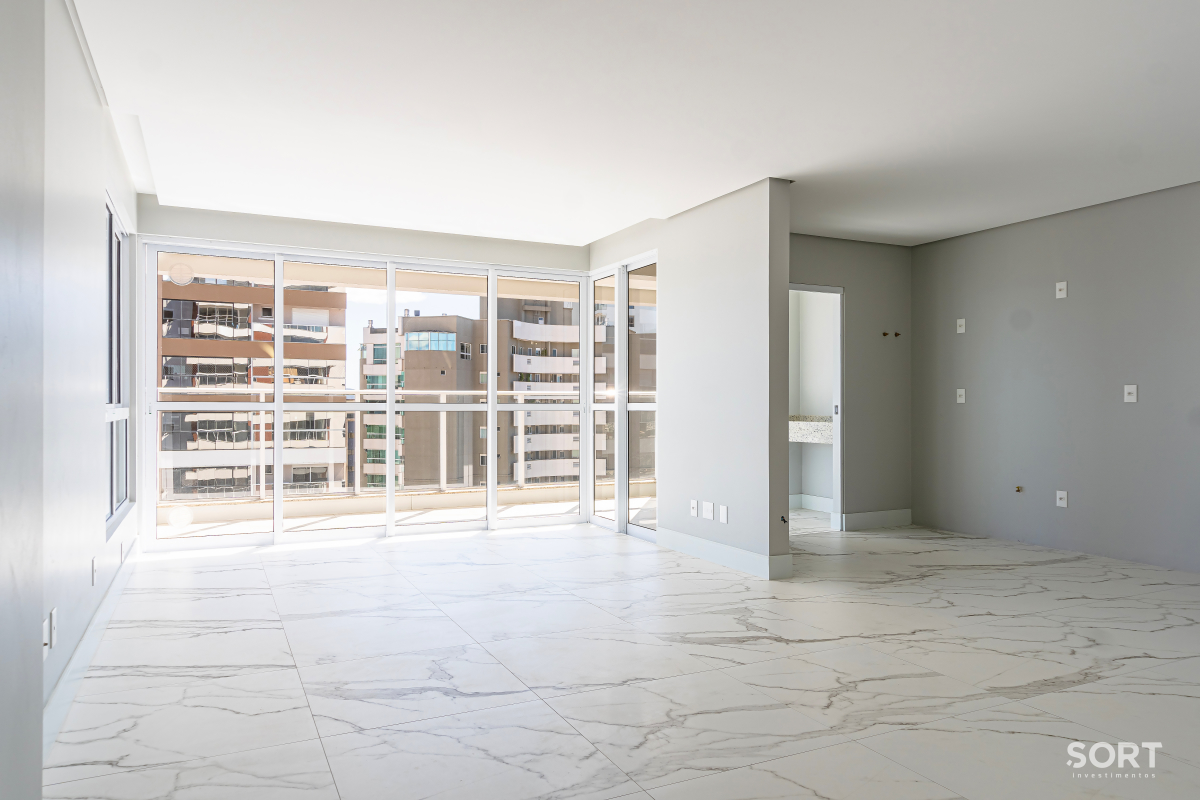 Apartamento no Edifício Volp Racitec