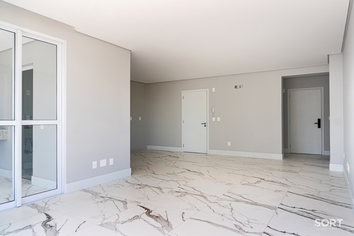 Apartamento no Edifício Volp Racitec