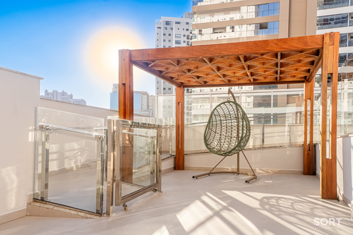 Apartamento no Edifício Volp Racitec