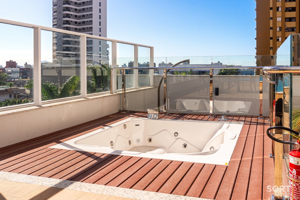 Apartamento no Edifício Volp Racitec