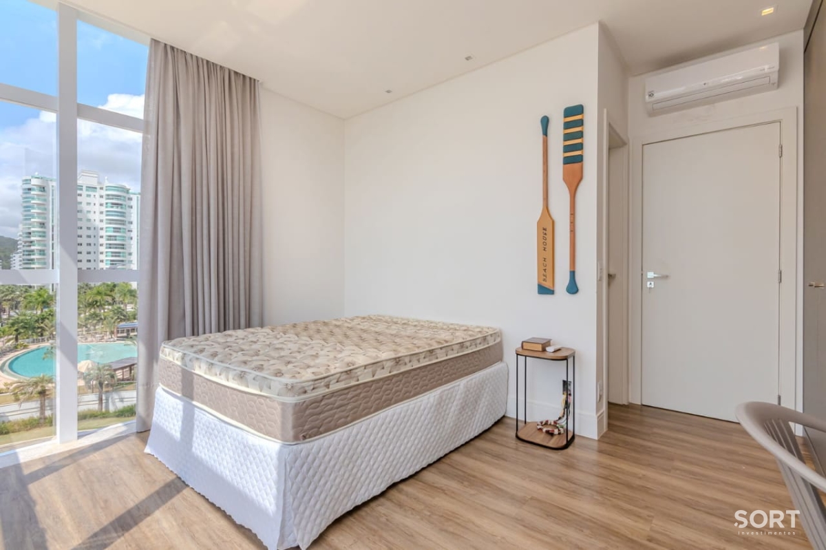 Apartamento no Edifício Brava Arts em Itajaí