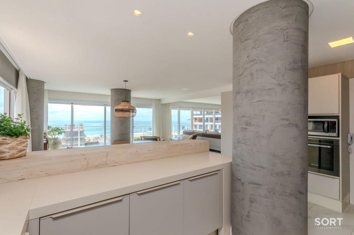 Apartamento no Edifício Brava Arts em Itajaí