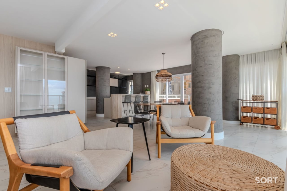 Apartamento no Edifício Brava Arts em Itajaí