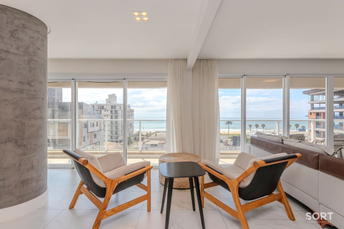 Apartamento no Edifício Brava Arts em Itajaí