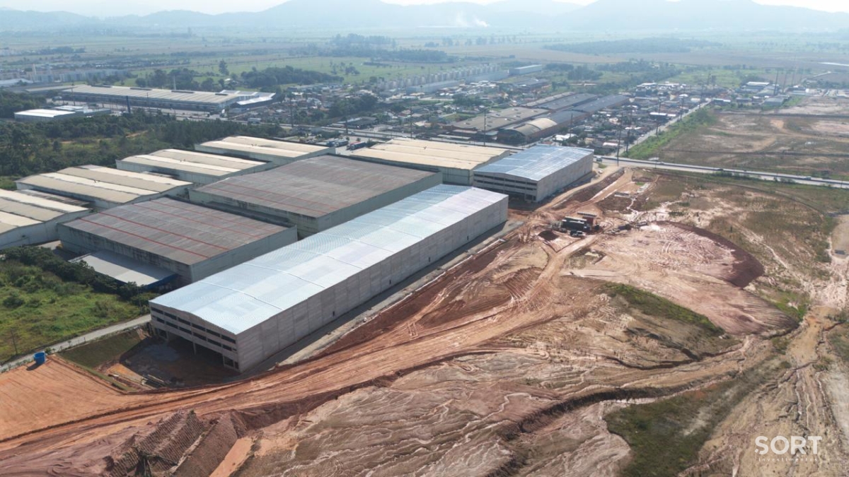 Galpão Logístico á venda de 500 m²