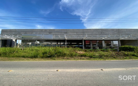 Galpão Logístico á venda de 5.200 m²