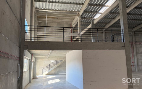 Galpão Logístico para locação de 3.800 m²
