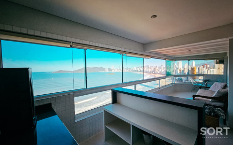 Apartamento no Edifício Torre Atlântica