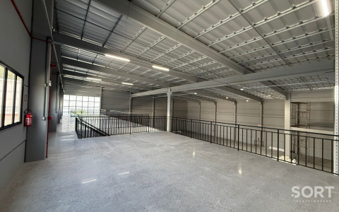 Galpão Logístico disponível para locação de 650 m²