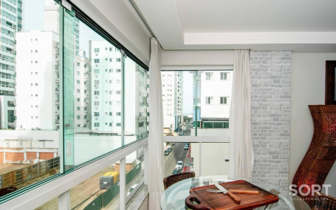 Apartamento para no Edifício Empire Beach Tower