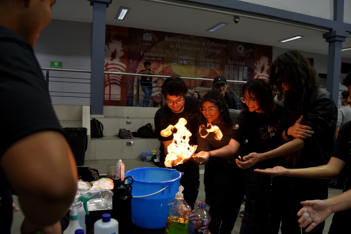 Rally de experimentos en la 11a Semana de la Física