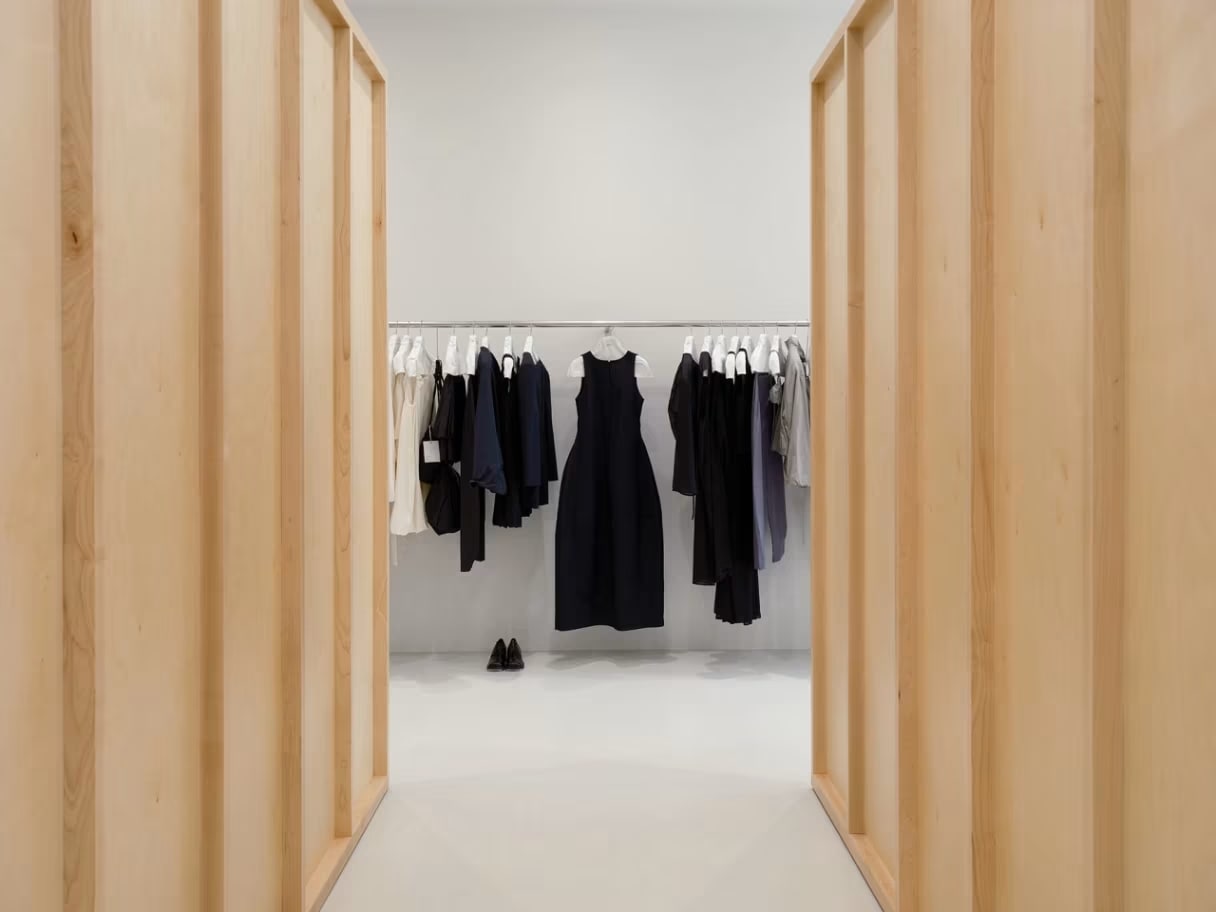 AMOMENTO HANNAM STORE