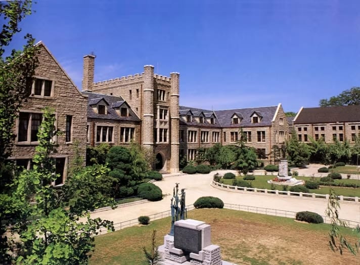 Choongang High School