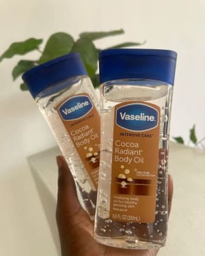 Vaseline Cocoa Radiant Body Oil 1