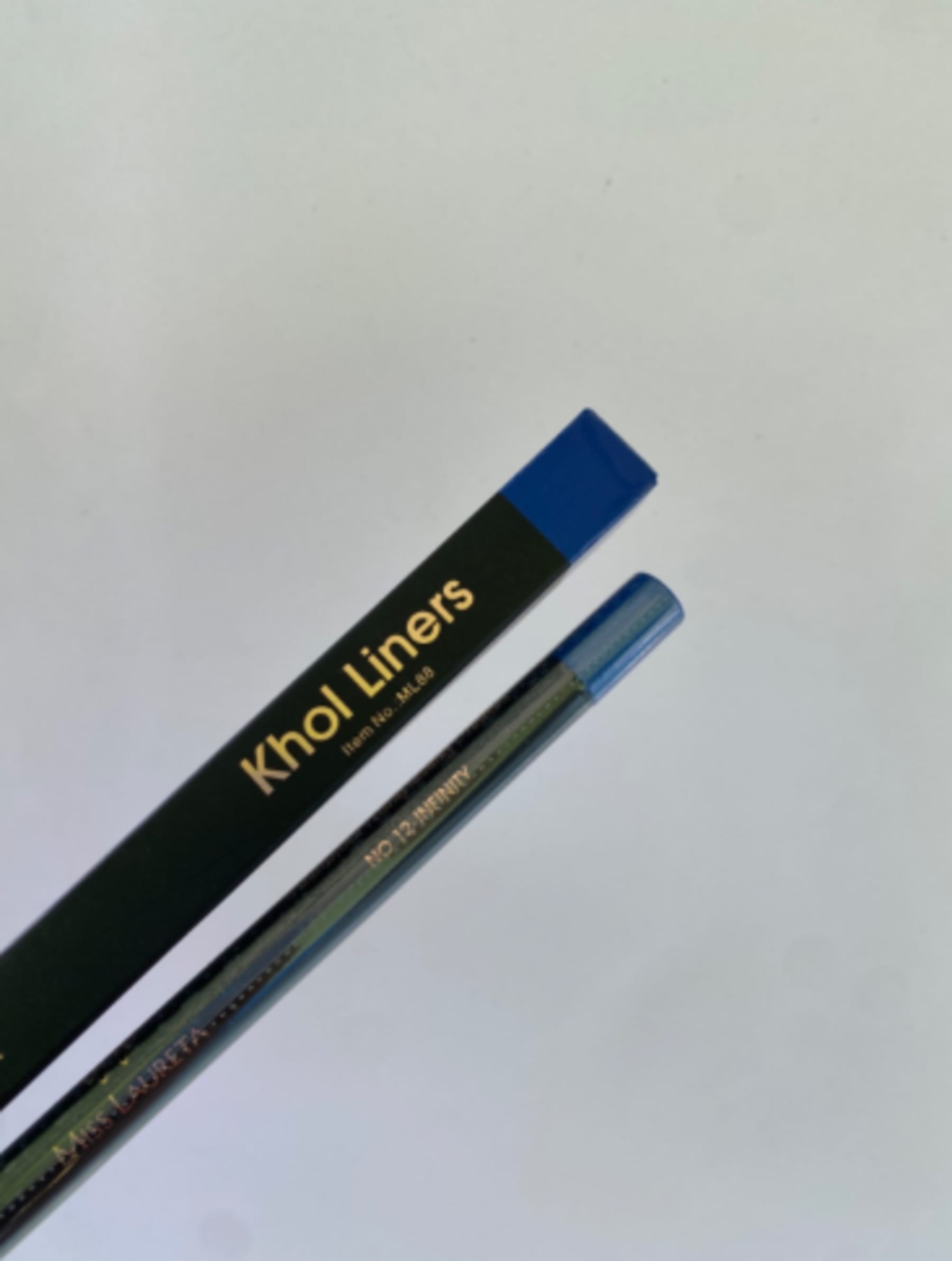 Miss Lauretta Khol Liner