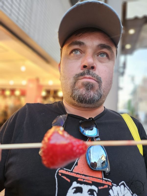 The link to the image is broken, check the filename