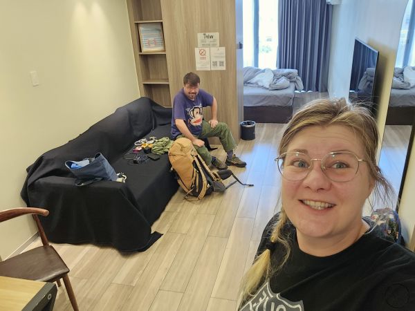 The link to the image is broken, check the filename