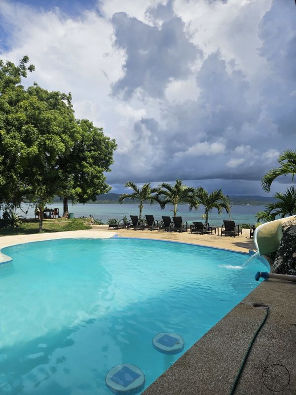 The link to the image is broken, check the filename