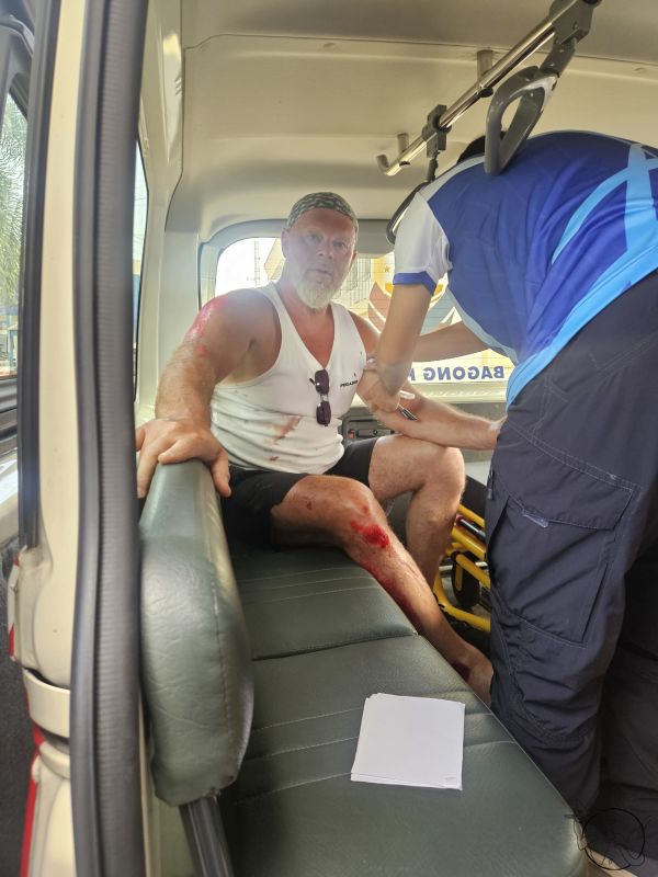 The link to the image is broken, check the filename