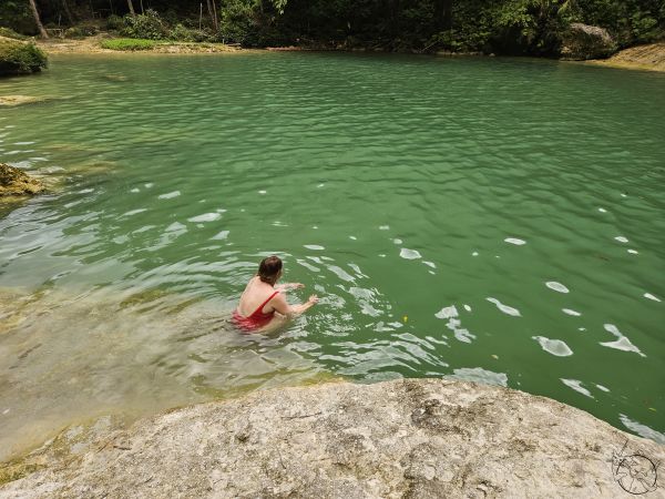 The link to the image is broken, check the filename