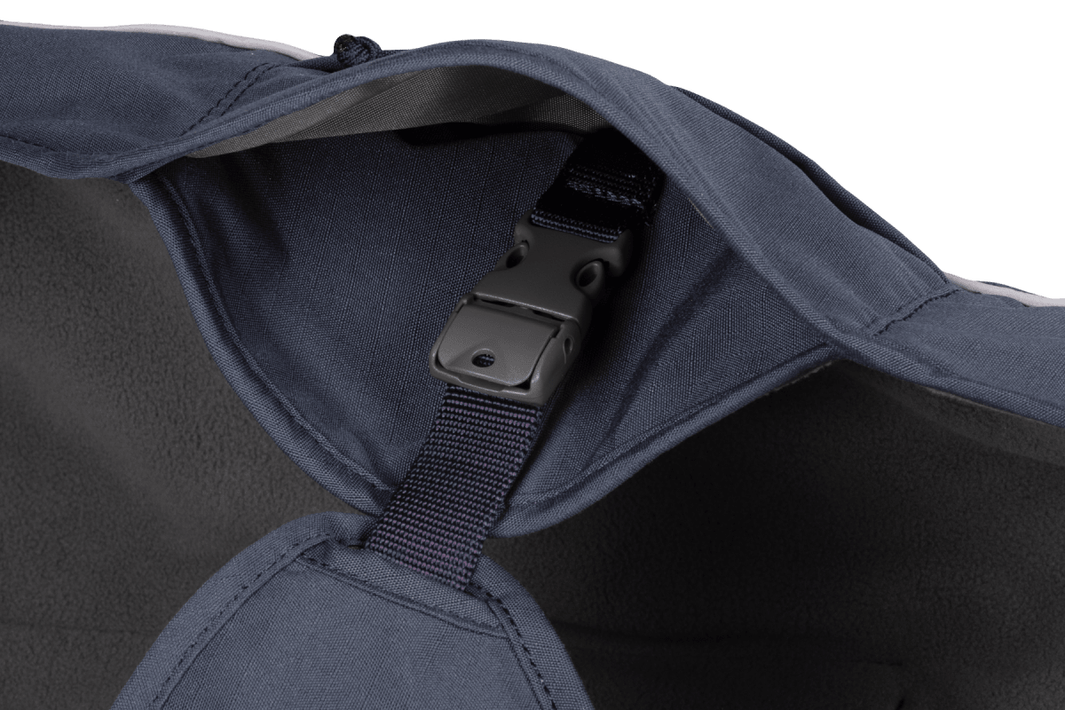Close-up of Ruffwear Overcoat Fuse ITW Nexus side-release buckle
