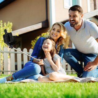 מחזיק טלפון עם חצובה ותאורה – סלפי - תמונה 8