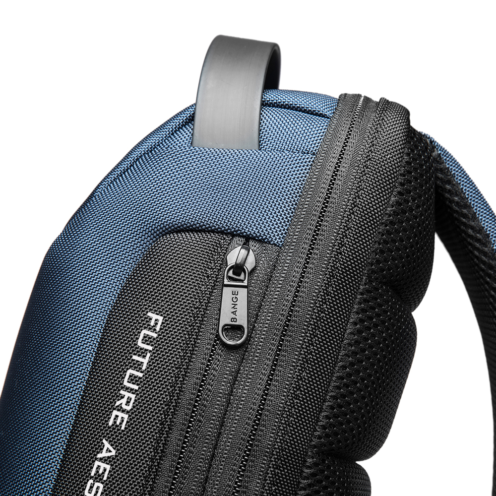 תיק צד נגד גניבות עמיד במים עם נעילה TSA וכבל USB מובנה לטעינה ניידים יוניסקס צבע כחול מבית המותג BANGE - תמונה 6