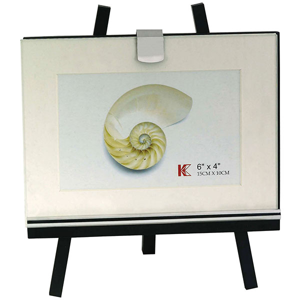 מסגרת לתמונה על סטנד