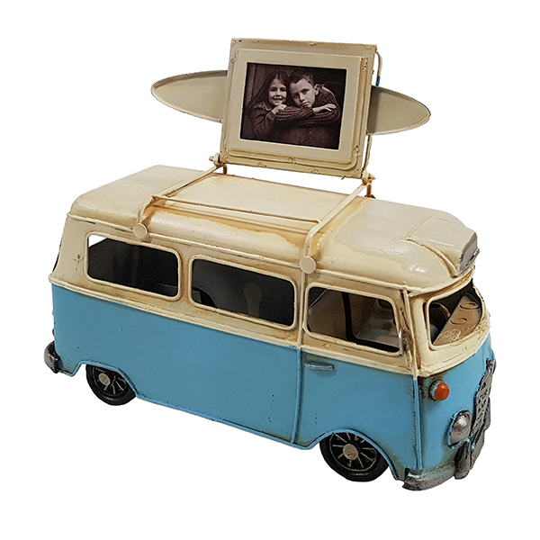 וואן רטרו קלאסיק שנות השישים בז' / תכלת + גלשן ומסגרת לתמונה על הגג