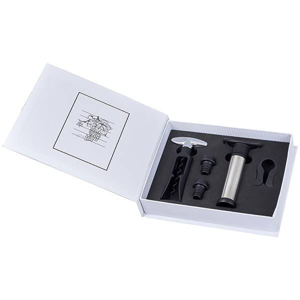 מארז אביזרים 5 חלקים ליין באריזת מתנה מעוצבת בצורת ספר - תמונה 3