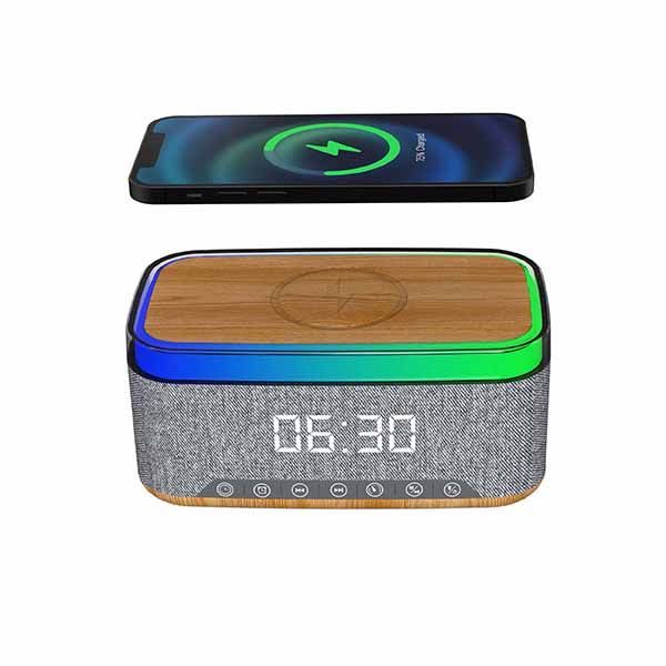 מטען אלחוטי מהיר 15W  משולב עם רדיו/רמקול Bluetooth 10W ושעון דיגיטלי - תמונה 3