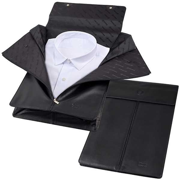 תיק נסיעות מהודר לחולצות עור נאפה שחור מבית המותג גבעוני