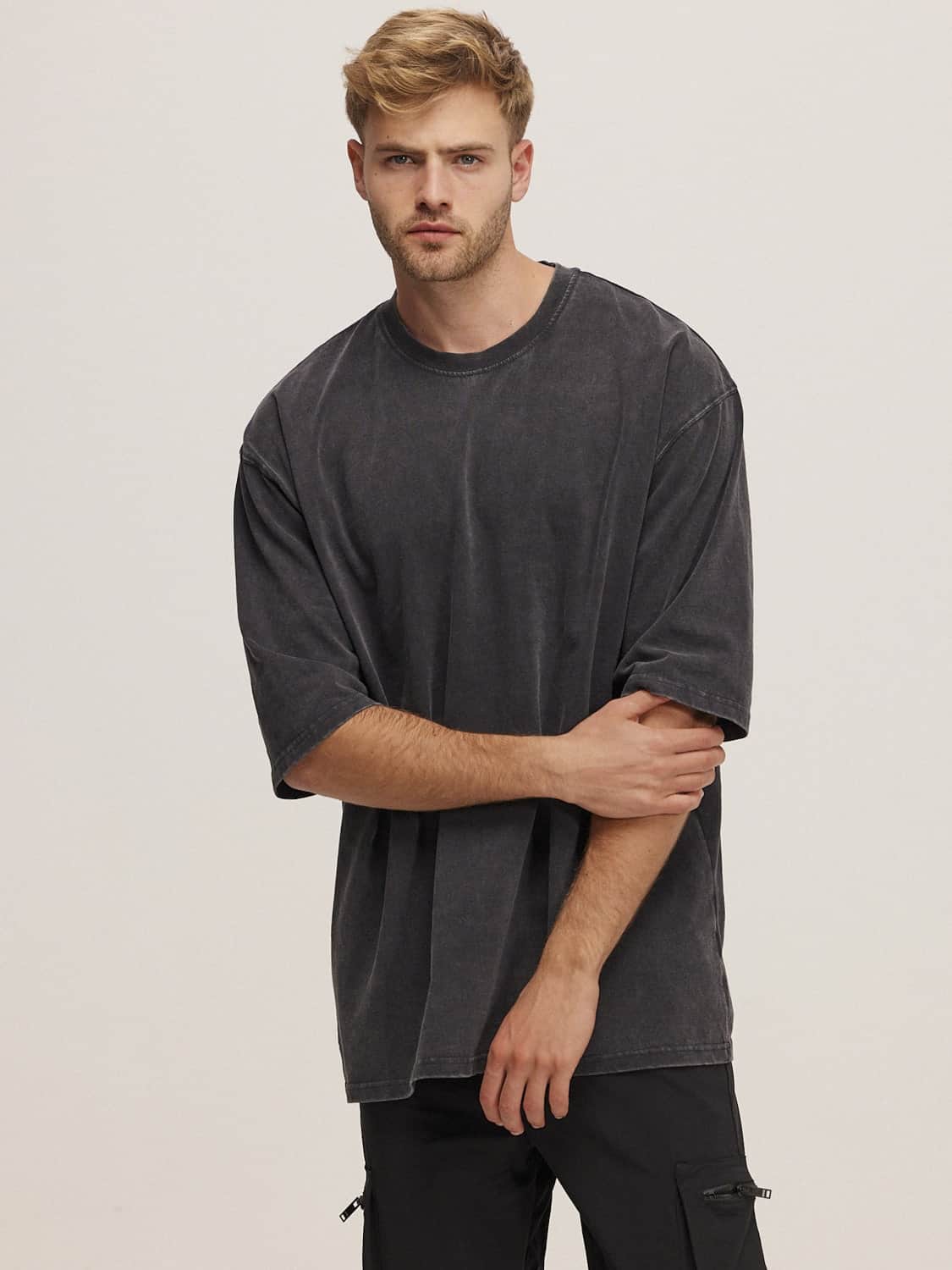 חולצת אוברסייז דגם סטון ווש