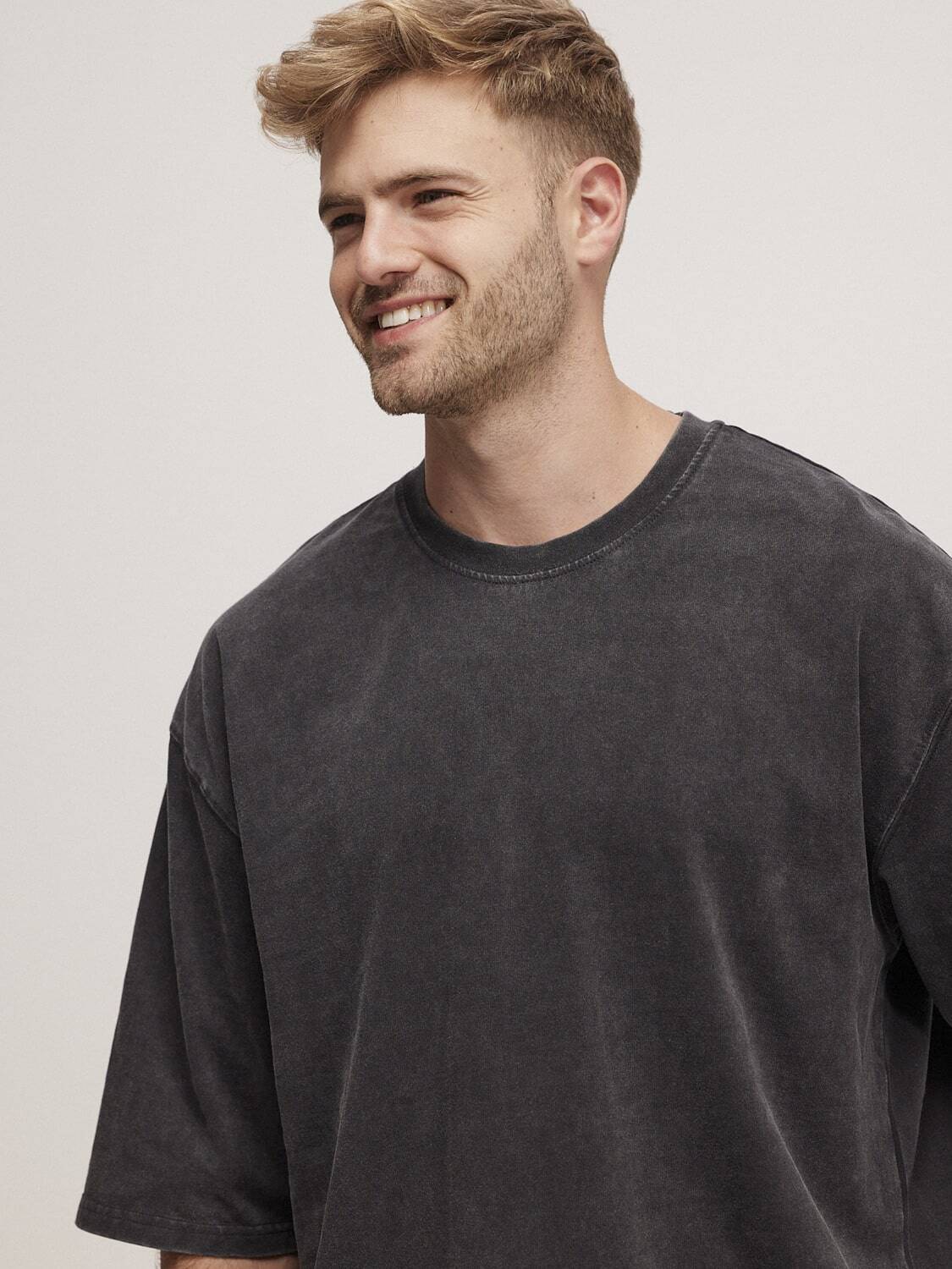 חולצת אוברסייז דגם סטון ווש - תמונה 3