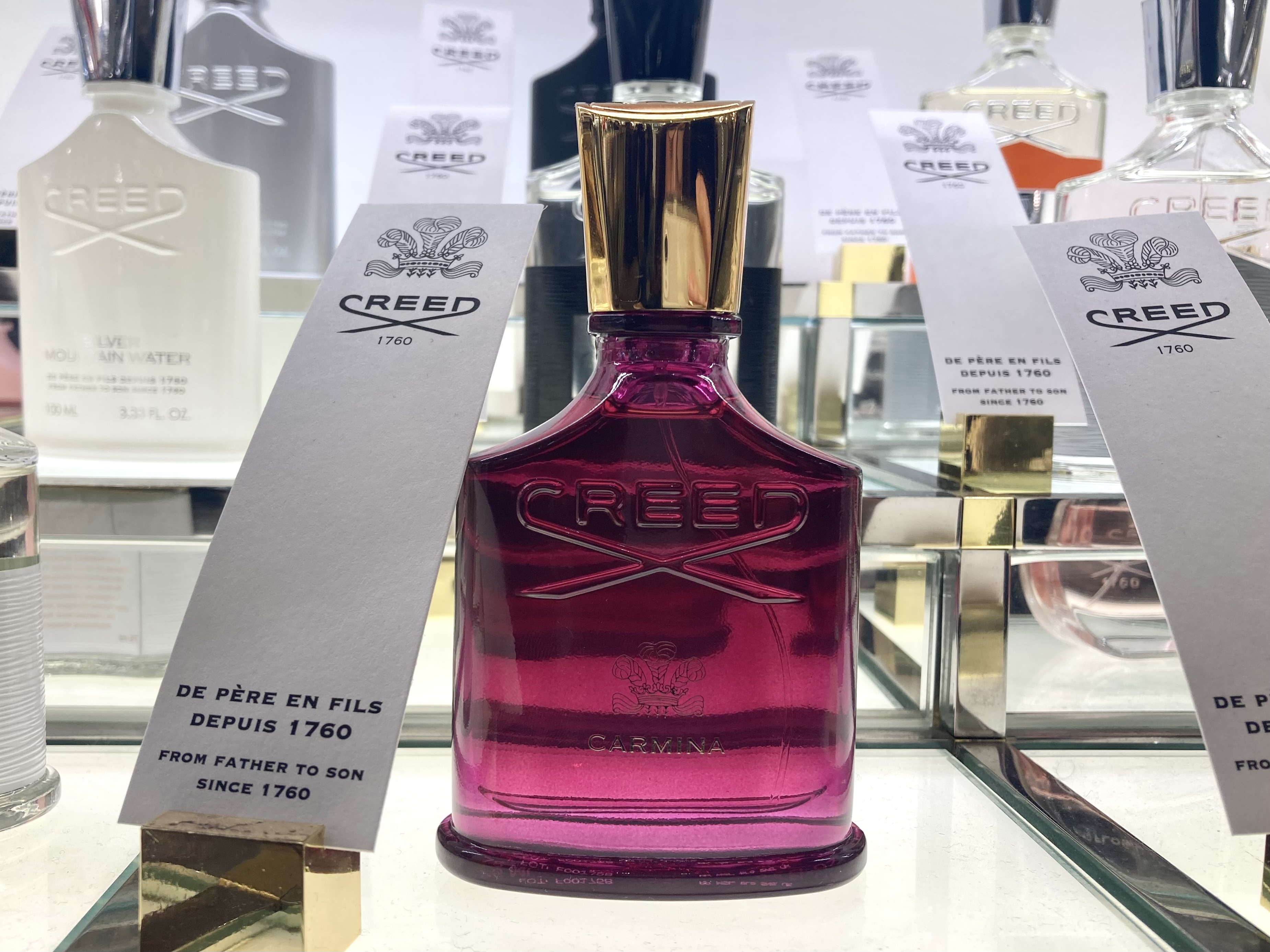 老舗のフレグランスメゾン『クリード(CREED)』が打ち出す、モダンローズ・フレグランス「カーミーナ(Carmina)」