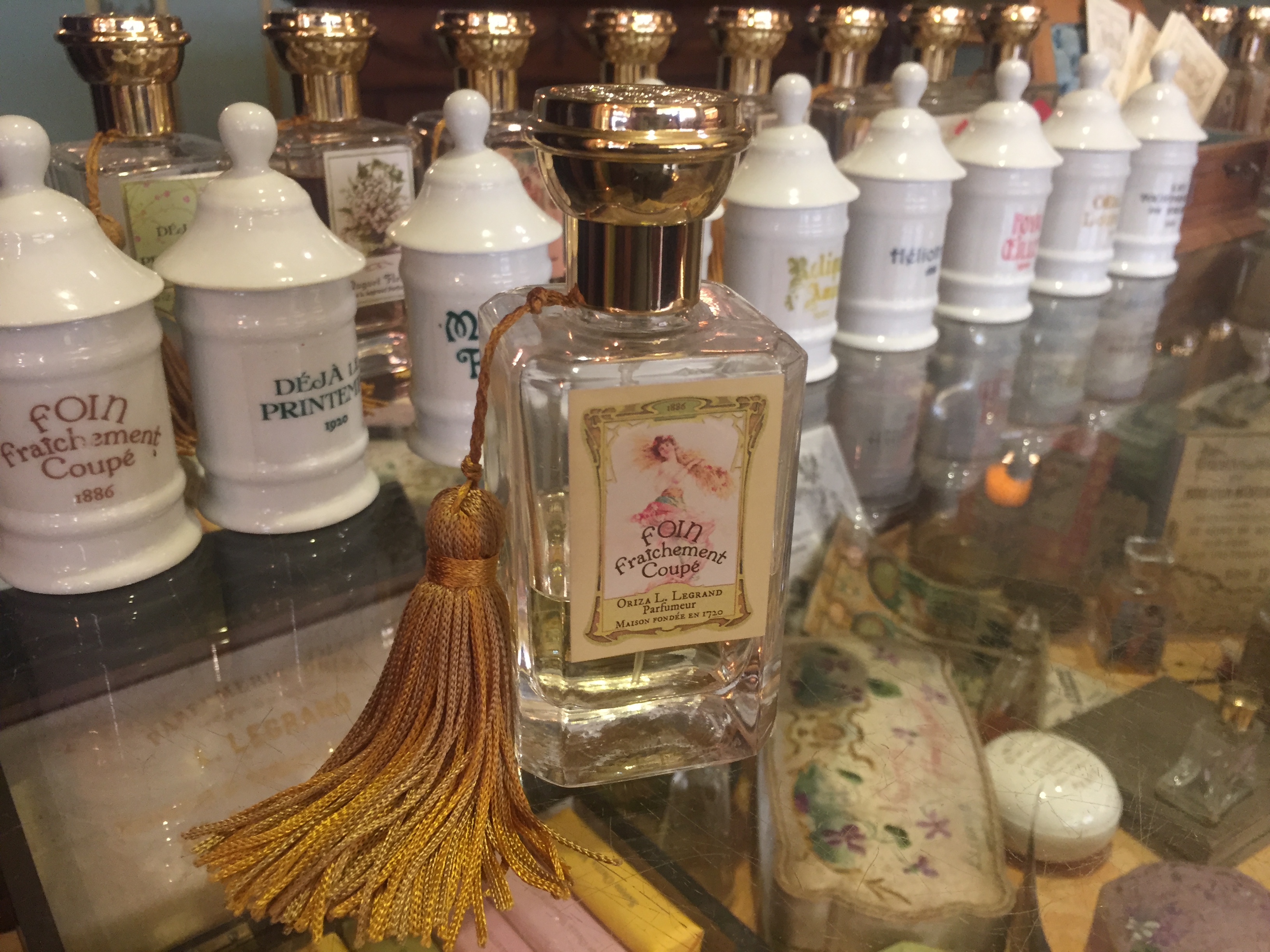 フランス最古の香水店から干し草のスモーキーな香り「Foin Fraichement Coupe(フォアン フレッシュモン クーぺ)」/『Oriza.L.Legrand(オリザ ルイ ルグラン)』