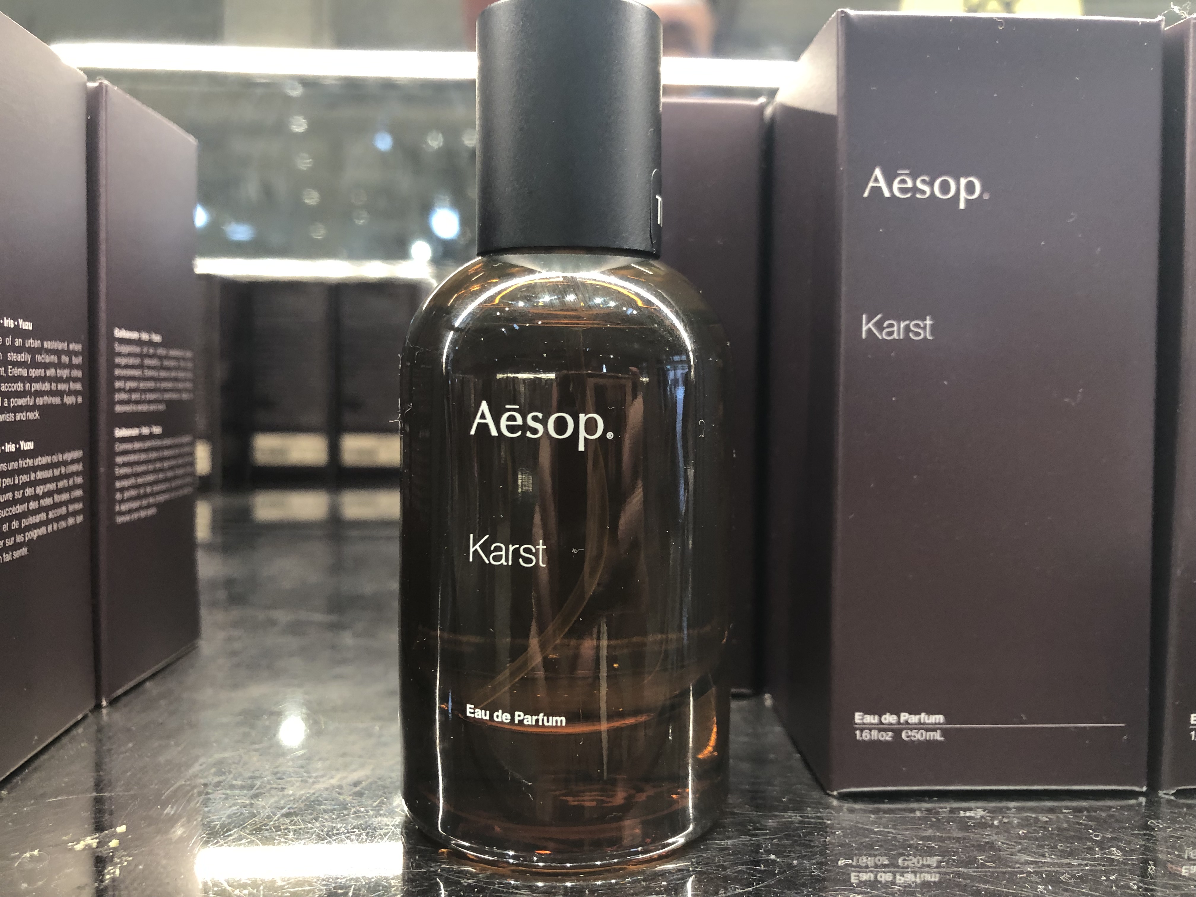曖昧な境界線を示す、海岸の香り「Karst(カースト)」/『Aesop(イソップ)』