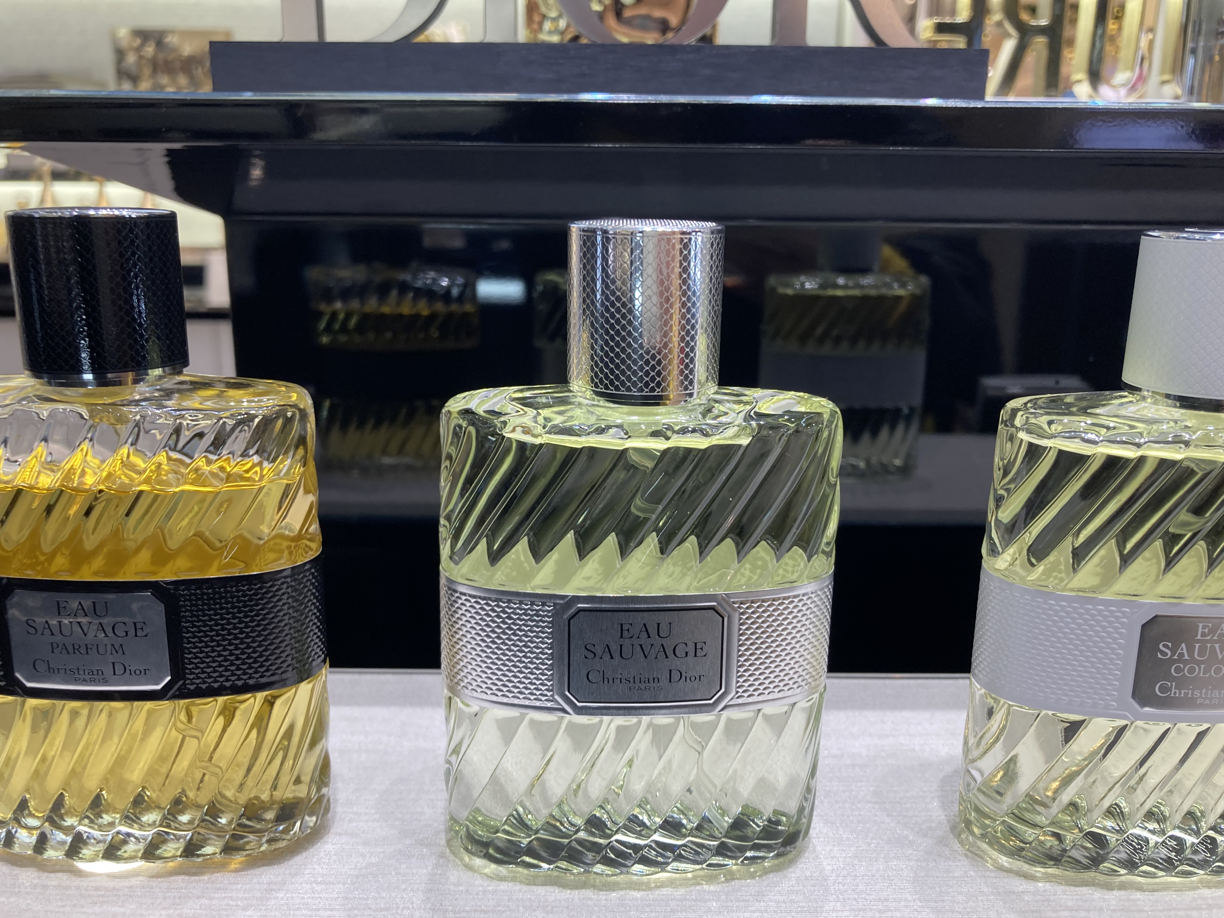 ディオール、メンズフレグランスの元祖「オー ソバージュ(Eau Sauvage)」/『Dior(ディオール)』