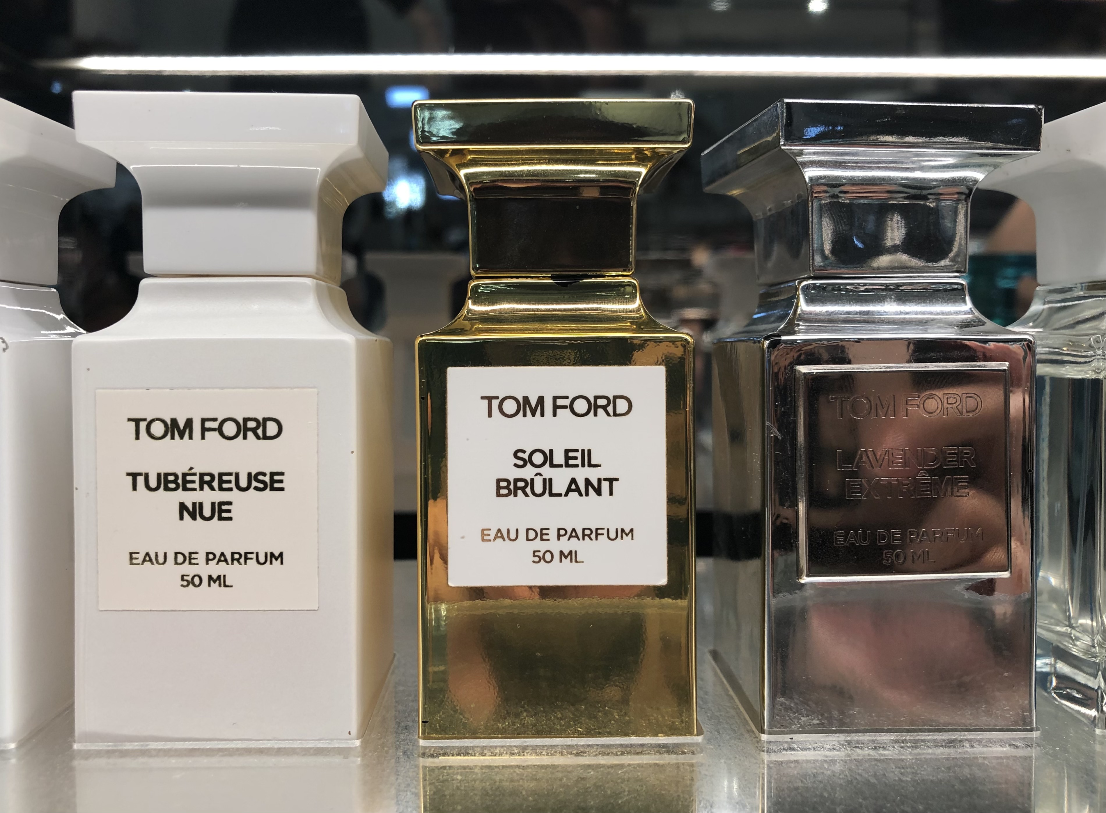最もインパクトを残す『TOM FORD(トム フォード)』の最新グルマン「SOLEIL BRULANT(ソレイユ ブルロン)」