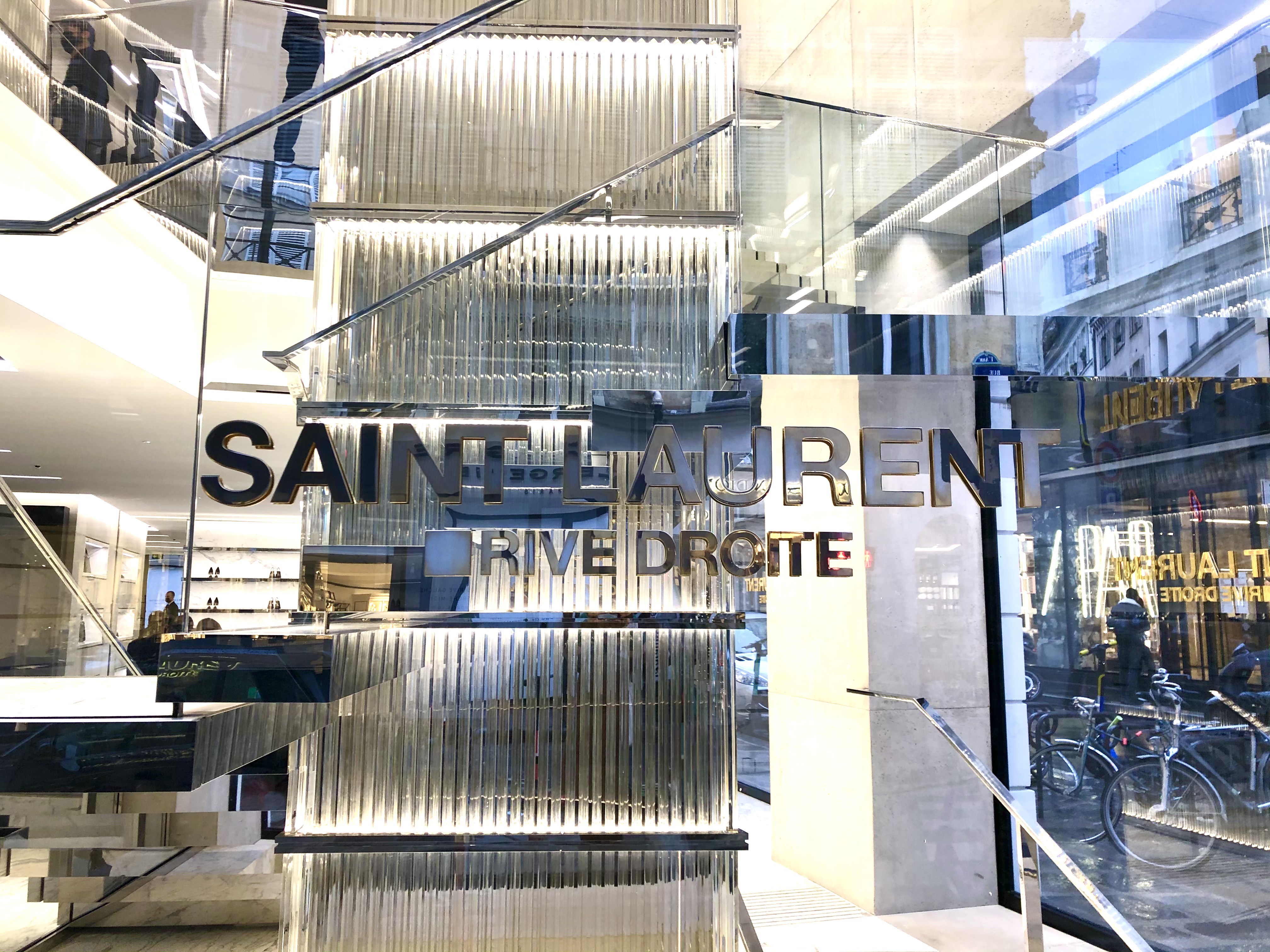 ハンサムな美香『Yves Saint-Laurent(イヴ・サンローラン)』の「LIBRE(リブレ)」が素晴らしい!