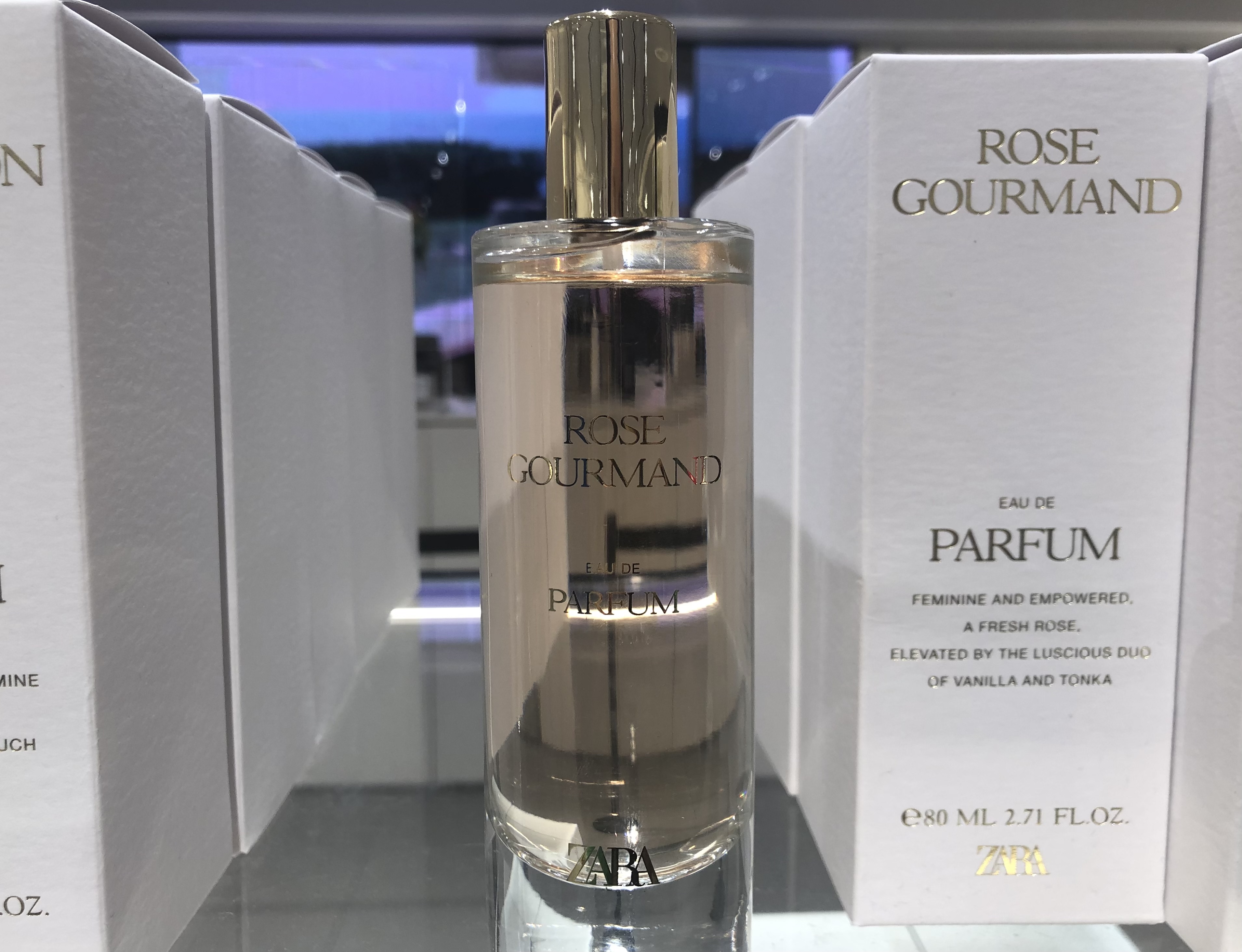 巷を騒がす『ZARA』の香水!甘く華やかな「ROSE GOURMAND(ローズ グルマン)」