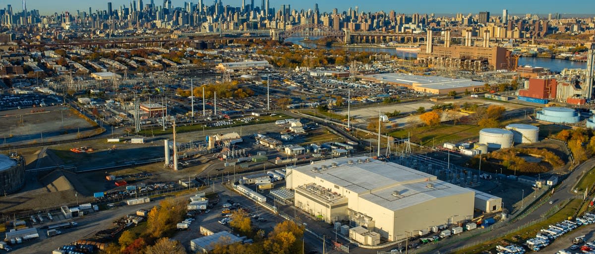 Una autopista eléctrica innovadora, impulsada por tecnología HVDC, conecta la energía hidroeléctrica de Canadá con la ciudad de Nueva York