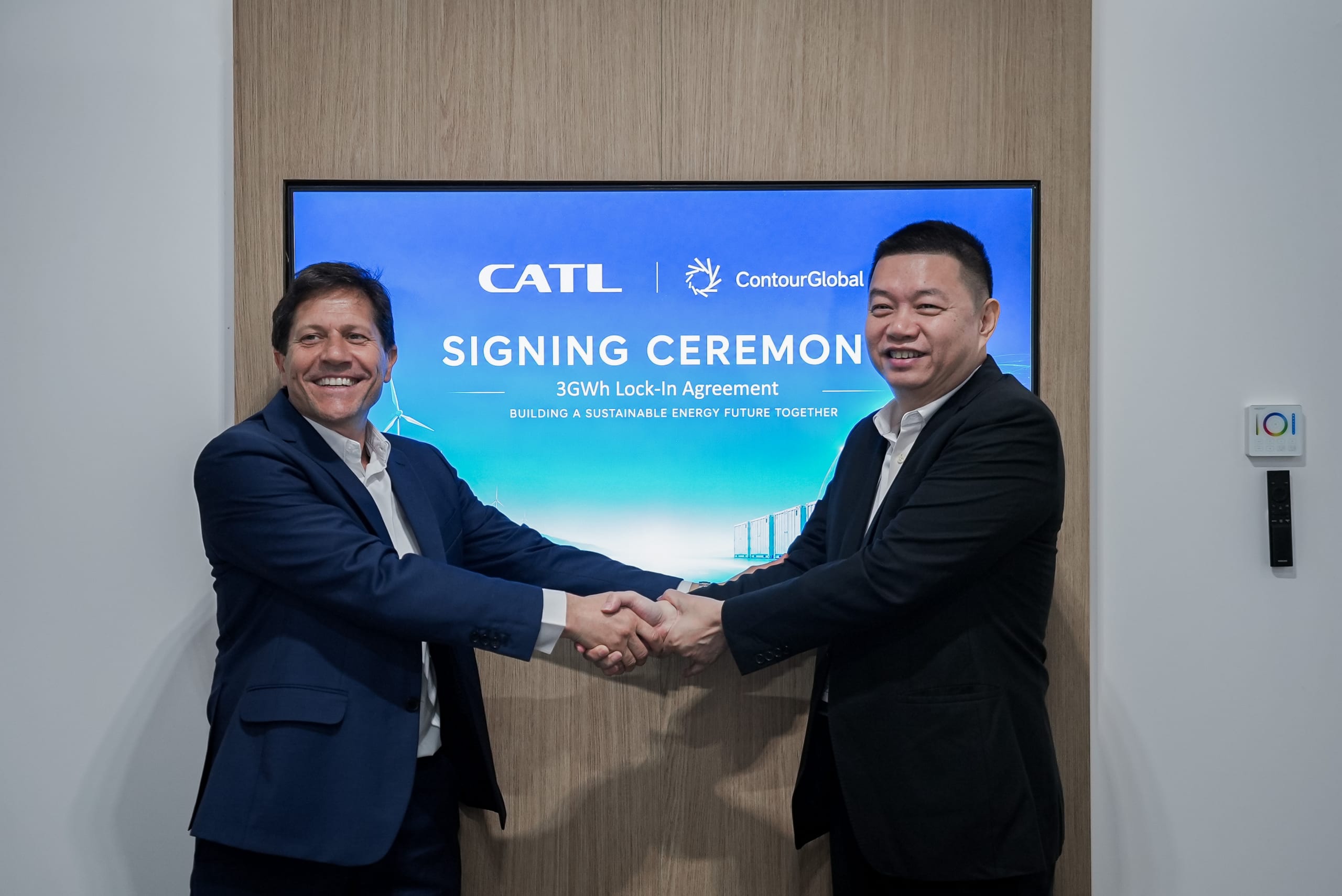 ContourGlobal firma un acuerdo con CATL por 3 GWh de baterías para proyectos en Reino Unido, Grecia y Chile