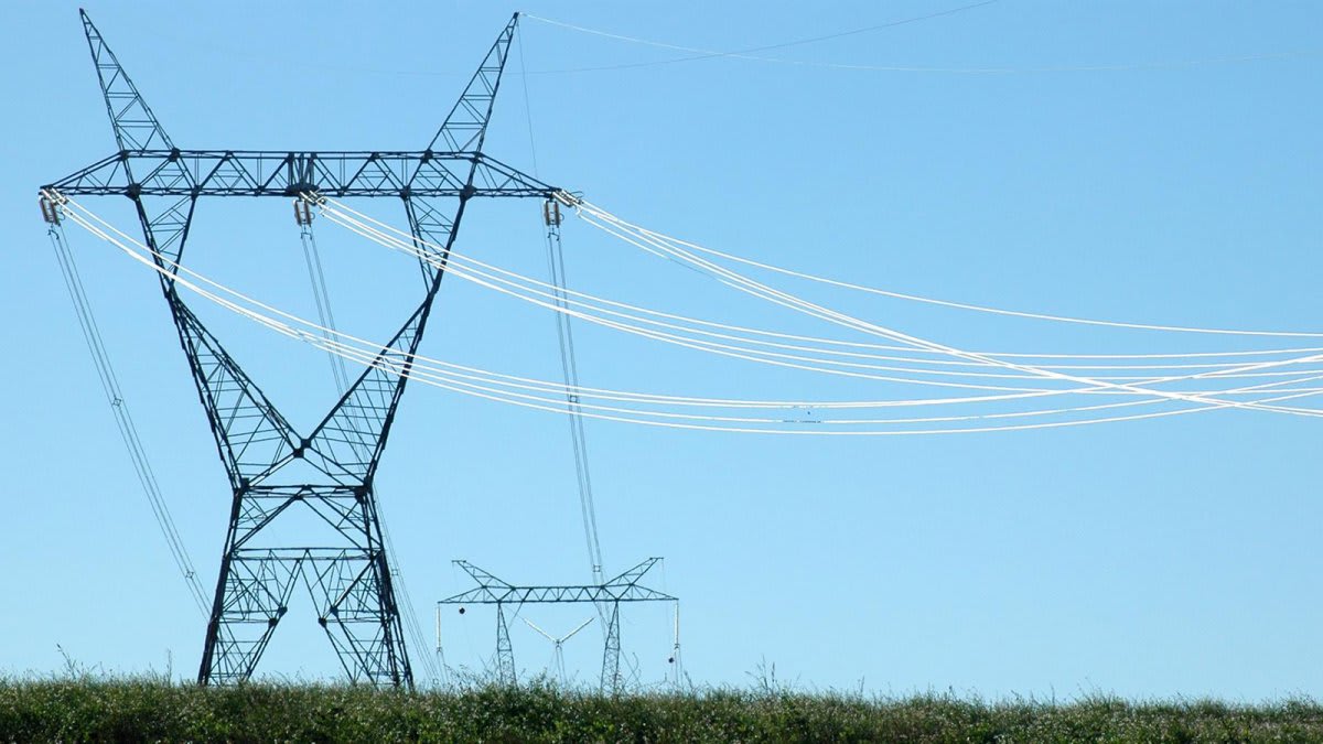 Uruguay abre la licitación de su tercer corredor de 500 kV para la próxima ola renovable