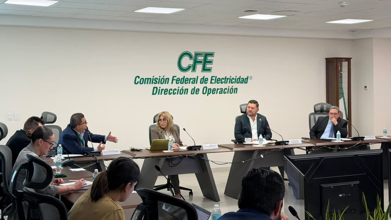 CFE y la industria de data centers acuerdan una ruta para atender 1705 MW de nueva demanda en México
