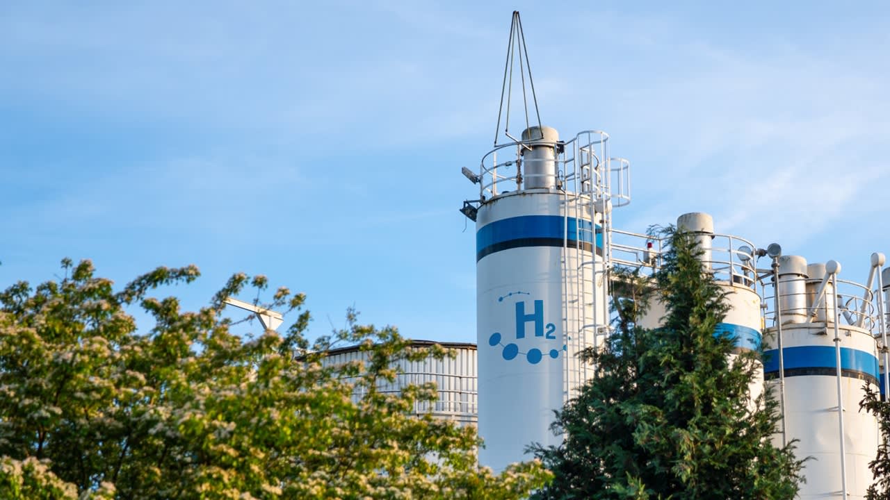 España tramita los primeros ductos de hidrógeno para destrabar 900 MW de electrólisis