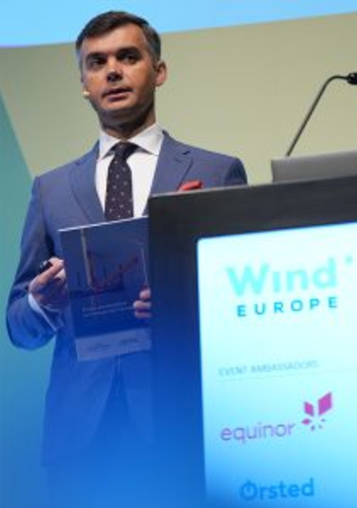 Adrian Timbus (Vice-President Portfolio and Market strategy, Hitachi Energy)