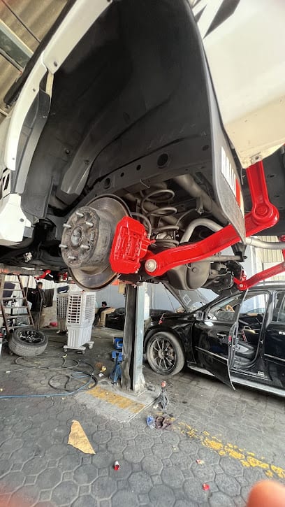 Bi Salam Autotech - Best Auto Repair Shop in Al Quoz Dubai — photo 1 of 4