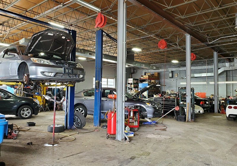 Express Car Repair ١ — photo 1 of 4