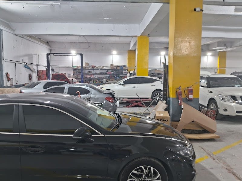 Paradise Auto Care Center LLC — photo 1 of 6